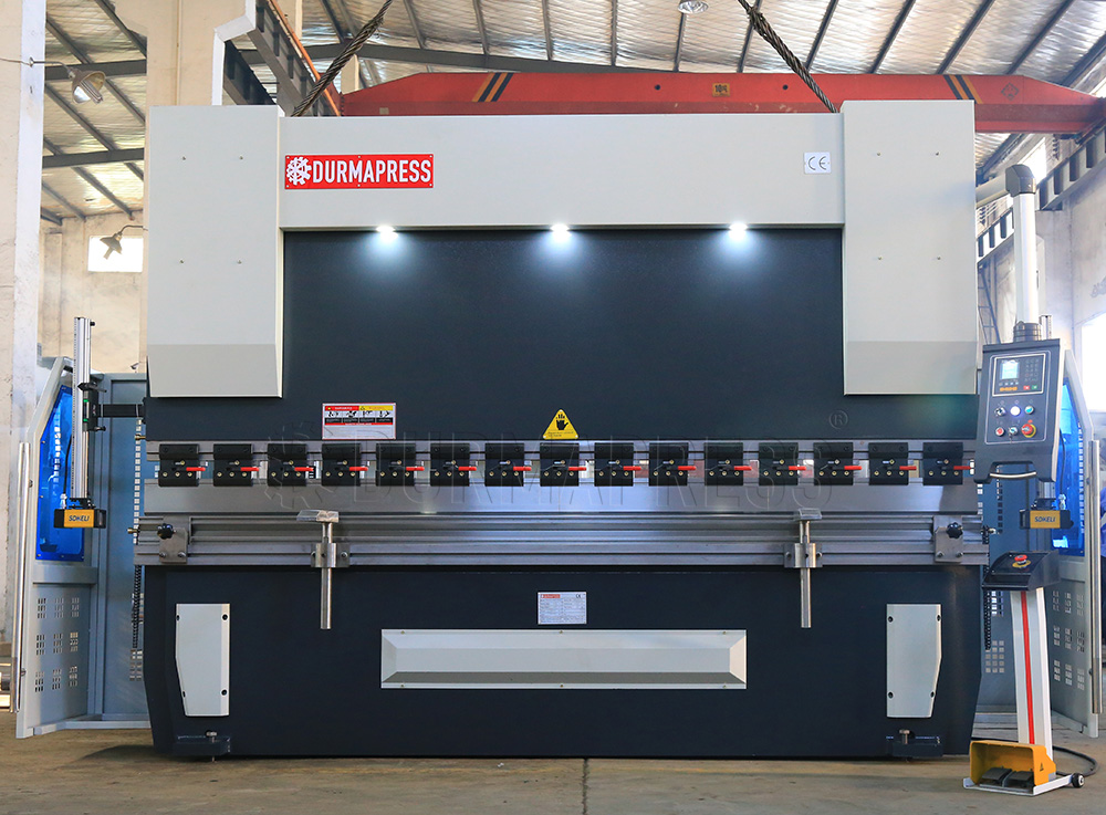 Buy high quality hydraulic press brake skills and pay attention to the thickness of the bending plate